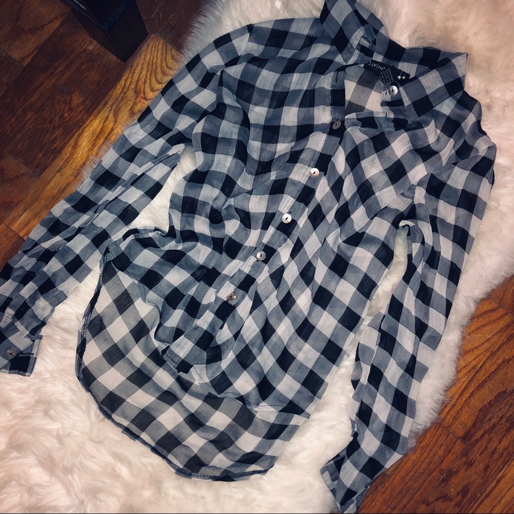 🧡4 for $17🧡 Sheer flannel pattern button up